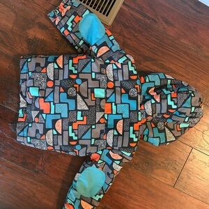 Colorful Geometric Patterned Puffer, Cat & Jack, Size 2T
